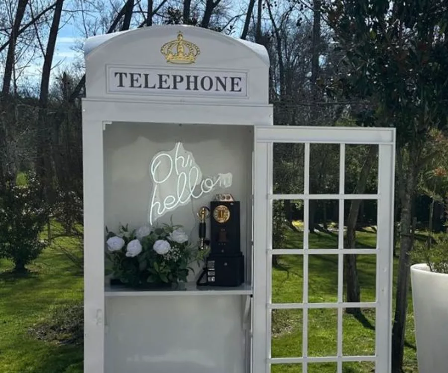 Cabine de Londres para mensagens em vídeo